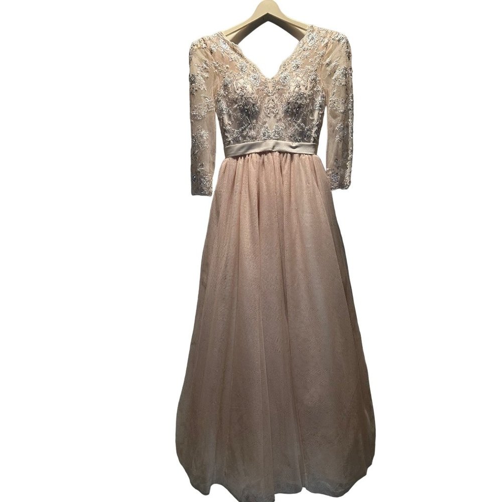 Ivory Hand embroidered sequins A-line V-neck Puffy Long Tulle wedding dress Sz 6